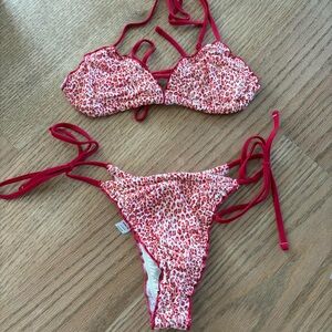 Frankie’s bikinis set
